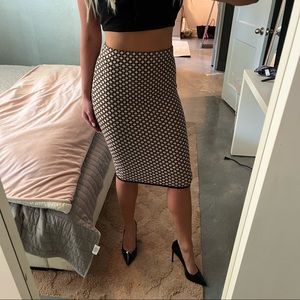 Soft and stretchy midi Ny & Co pencil skirt - perfect for work !